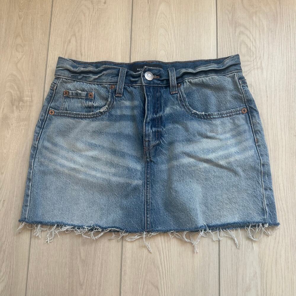 Aeropostale low rise mini skirt blue denim faded cutoff raw hem skirt small
